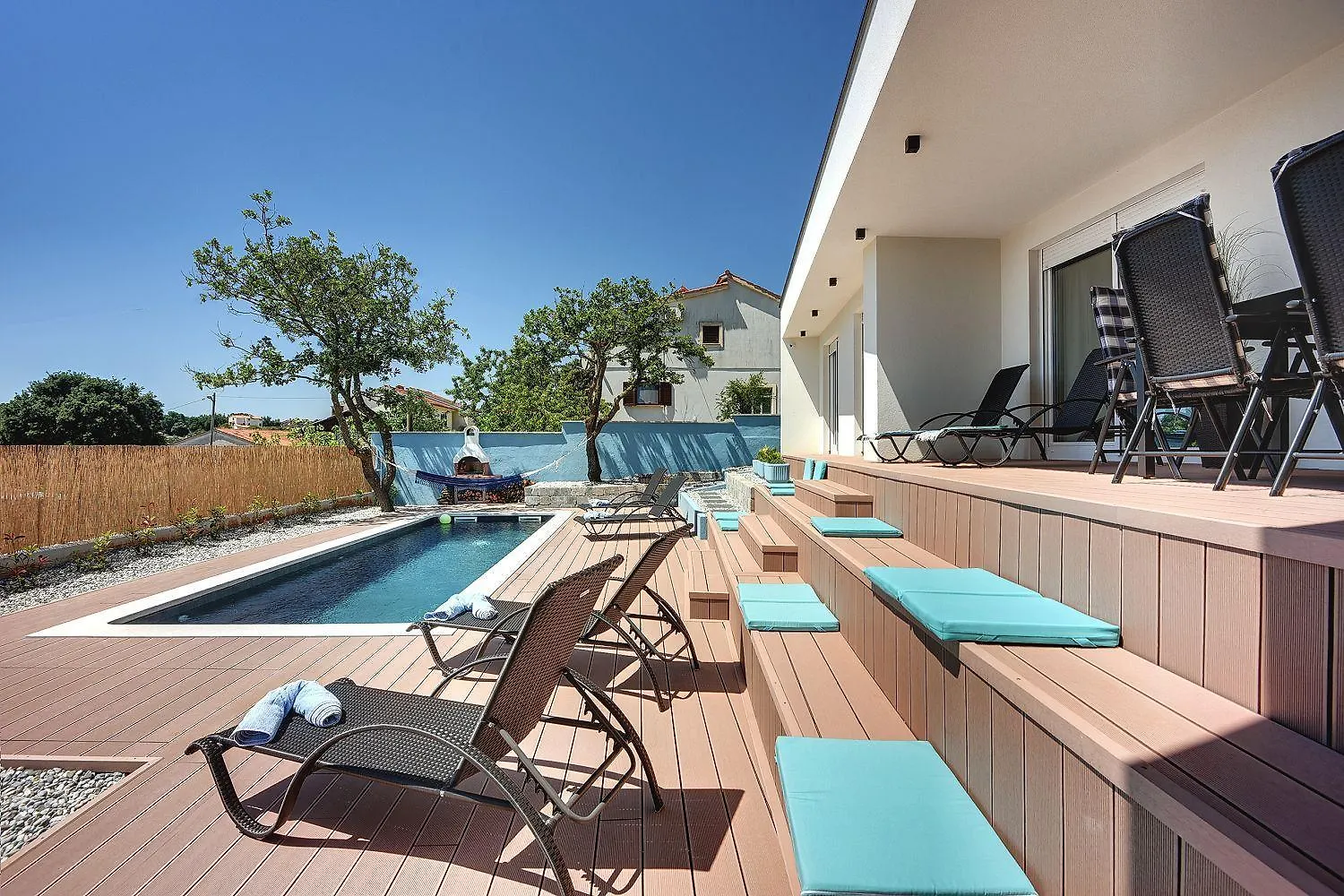 Villa Mit Privatem Pool Nur Wenige Minuten Von Den Straenden Pula Casa de Férias